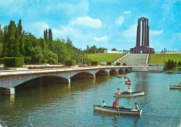 Romania Bucuresti Mausoleul Din Parcul Libertatii - Romania