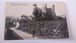 Carte Postale Ancienne ( AA5  ) De Bourbon L Archambault , Le Chateau - Bourbon L'Archambault