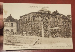 CPA 63 @ LA TOUR D'AUVERGNE - Rochers De Basalte Et Entrée Des Ruines Du Château - Other & Unclassified