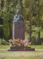 Ukraine Kiev Statue Monument Person To Identify - Ucrania