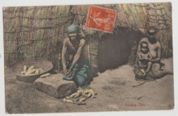 CPA-AFRIQUE DU SUD- SOUTH AFRICAN NATIVE WOMAN GRINDING CORN(MAÏS) -Animée- Circulée1907 RARE - Afrique Du Sud
