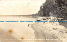 R146231 Beach. Indian Lake. Manistique. Mich. 1947 - World
