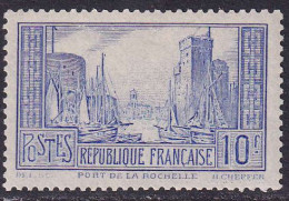 France Variétés  N°261b 10f La Rochelle Outremer Pâle Type I Qualité:** Cote:185 - Varietà: 1921-30 Nuovi