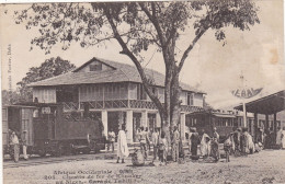 GUINEE FRANCAISE. TRAIN EN GARE DE TABILI. CHEMIN DE FER DE KONAKRY AU NIGER..ANIMATION  ANNEE 1907 + TEXTE - French Guinea