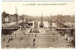 LE HAVRE - Place Gambetta Et Bassin Du Commerce - Portuario