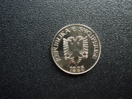ALBANIE : 5 LEKE  1995   KM 76     NON CIRCULÉE - Albanië
