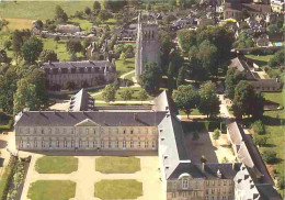 27 - Le Bec Hellouin - Abbaye Notre-Dame Du Bec-Hellouin - Vue Générale Aérienne Des Bâtiments Côté Est - CPM - Voir Sca - Altri & Non Classificati