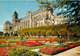 18 - Bourges - La Cathédrale Saint Etienne - Les Jardins De L'Evêché - Fleurs - CPM - Voir Scans Recto-Verso - Bourges