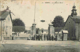 58 - Cosne Cours Sur Loire - Caserne Binot - Animée - Militaria - CPA - Oblitération De 1910 - Voir Scans Recto-Verso - Cosne Cours Sur Loire