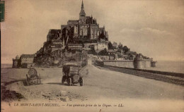 LE MONT-SAINT-MICHEL  ( MANCHE )   VUE GENERALE PRISE DE LA DIGUE - Le Mont Saint Michel