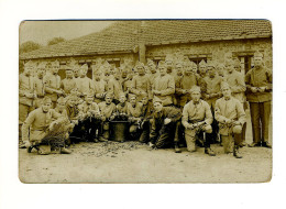 Carte Photo Militaire - Groupe De Militaires Du 5ème Régiment D'infanterie - Régiments