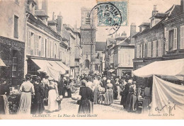 58 . N° 103009 .clamecy .la Place Du Grand Marche .l Eglise . - Clamecy