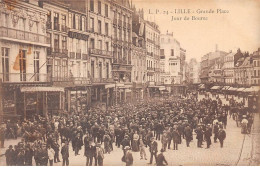 59 - LILLE - SAN41489 - Grande Place - Jour De Bourse - Lille