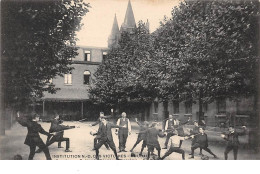 59. N°205734. Roubaix. Institution N.D Des Victoires. Sports. Séance D'escrime - Roubaix