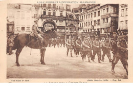 59 .n° 109985 . Lille . Militaire .la Parade Sur La Grande Place .pendant L Occupation Allemande . - Lille