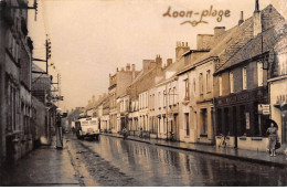 59 - N°85866 - Loom Plage - Autobus Passant Dans Une Rue, Nouvelles Epiceries - Carte Photo - Sonstige & Ohne Zuordnung