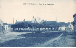 60 - GOUVIEUX - SAN55395 - Place De La République - Gouvieux