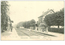 60.PRECY SUR OISE.n°94.INTERIEUR DE LA GARE.TRAIN - Précy-sur-Oise