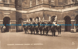 R148187 London. Changing Guard At Whitehall. Tuck - Autres & Non Classés