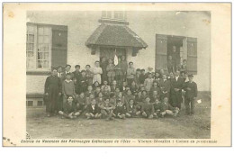 60.VIEUX MOULIN.n°60.COLONIE DE VACANCES DES PATRONAGES CATHOLIQUES DE L'OISE.VIEUX MOULIN.COLONS EN PROMENADE.RARE - Autres & Non Classés