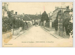 60.VIEUX MOULIN.ENVIRONS DE COMPIEGNE.LA GRAND'RUE.TACHES ET GROS MANQUES - Autres & Non Classés