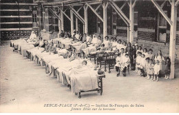 62 - BERCK PLAGE - SAN40105 - Institut St François De Sales - Jeunes Filles Sur La Terrasse - Berck