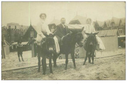 62.BERCK-PLAGE.n°30.CP PHOTO.PROMENADE SUR LA PLAGE EN ANE - Berck