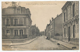 CPA CARTE POSTALE FRANCE 10 ROMILLY-SUR-SEINE LA POSTE ET LA RUE DU 1er MAI 1922 - Altri & Non Classificati