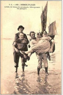 62.BERCK PLAGE.ARRIVEE DU BATEAU DE PROMENADE.DEBARQUEMENT DES PASSAGERS. - Berck