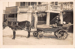 BERCK - N°89613 - Femmes Dans Une Charrette Tirée Par Un âne - Carte Photo à Localiser - Berck