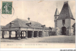 CAR-AABP3-60-0210 - BRESLES - Les Halles - Entree De La Cour Du Chateau - Sonstige & Ohne Zuordnung