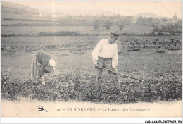 CAR-AAAP6-58-0449 - EN NIVERNAIS - Le Labeur Des Campagnes - Agriculture - Andere & Zonder Classificatie