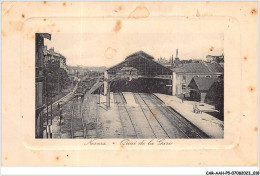 CAR-AAHP5-58-0393 - NEVERS - Quai De La Gare - Train - Carte Vendue En L'etat - Nevers