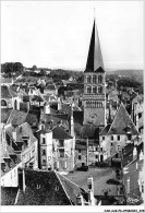 CAR-AAKP6-58-0669 - LA CHARITE-SUR-LOIRE - La Cour Du Prieuré Et Le Clocher Vus Des Remparts - La Charité Sur Loire