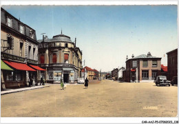 CAR-AAJP5-59-0445 - AULNOYE - Place Serge Just - Hôtel Du Globe - Aulnoye