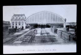 Cp, Gare Avec Trains, 33, Bordeaux, Chemin De Fer,  Gare Du Midi, Le Hall, Vierge - Estaciones Con Trenes
