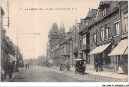 CAR-AAWP7-59-0547 - LA MADELEINE-LEZ-LILLE - La Rue De Lille - La Madeleine