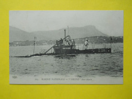 Bateau Guerre ,sous-marin Truite - Oorlog