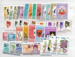 1965 MNH Indonesia Year Collection, - Indonesia