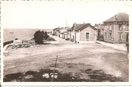 CHATELAILLON (17) Village Des Boucholeurs  CPSM PF - Châtelaillon-Plage