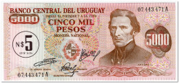 URUGUAY,5 NUEVOS PESOS ON 5 000 PESOS1975,P.57,UNC - Uruguay