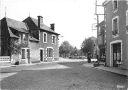 86-LA-PUYE- BOURG DE SAINT-PIERRE-DE-MAILLE - Autres & Non Classés