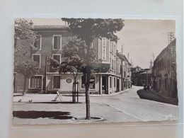 Alban. Place Des Tilleuls.  Pharmacie - Alban