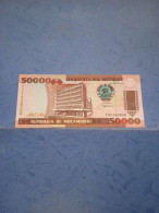 MOZAMBICO-P138 50000M 18.6.1993 UNC - Moçambique