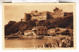 DEPT 83 / HYERES - ILE DE PORT CROS - LE VILLAGE ET LE CHATEAU FORT - Hyeres