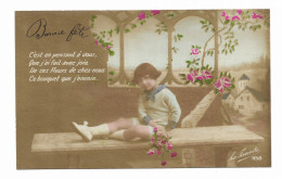 CPA Avec Texte écrite En 1918 - Enfant Assis Sur Un Banc - La Favorite 938 - Edit. Artige - - Scènes & Paysages
