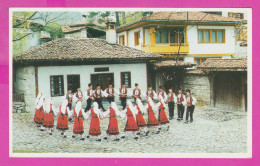 311428 / Bulgaria - Sofia - Student Folklore Ensemble "Zornitsa" Folk Costume Dance Young Boys And Girls Photo Borisov - Danses