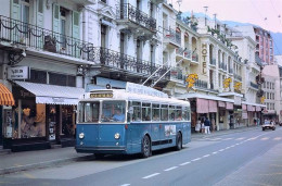 Trolleybus Berna In Montreaux 1979  -  15x10cm PHOTO - Bus & Autocars