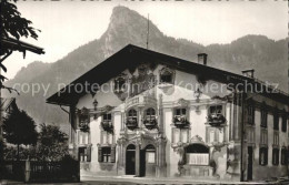 72402795 Oberammergau Pilatushaus Mit Kofel Ammergauer Alpen Oberammergau - Oberammergau