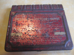 Boite Métallique Ancienne /Pharmacie/ Pastilles Du Dr GUYOT/ Maladie De Poitrine/  Mi- XXéme      BFPP319 - Dosen